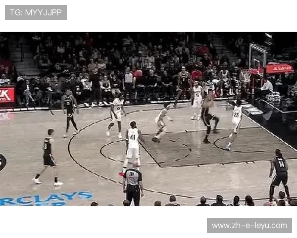 克拉克斯顿空切暴扣点燃气氛